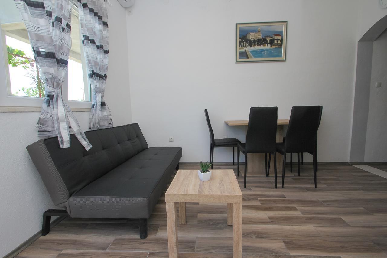 Apartment Afrodita Kaštela Exterior foto